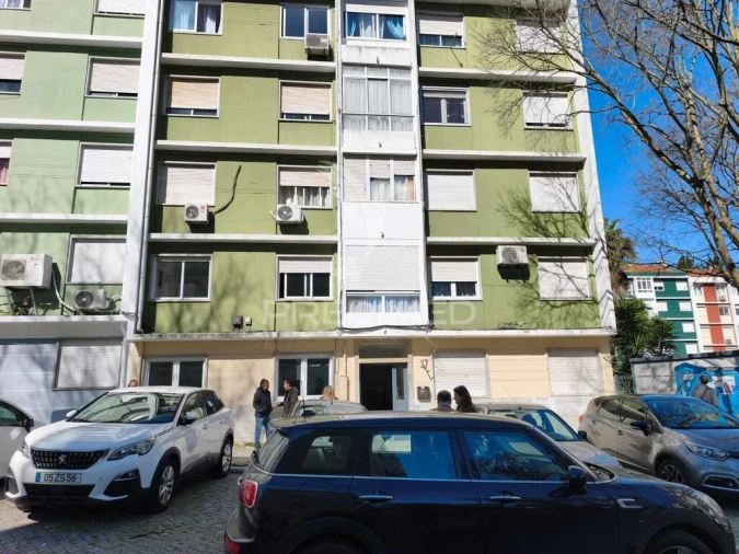 Apartamento T2 para Venda em Benfica Foto 19