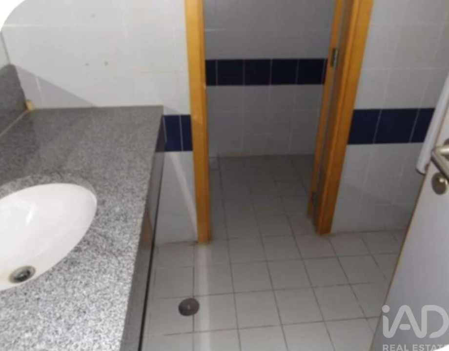 Negócio para Venda em Amiais de Baixo Foto 8