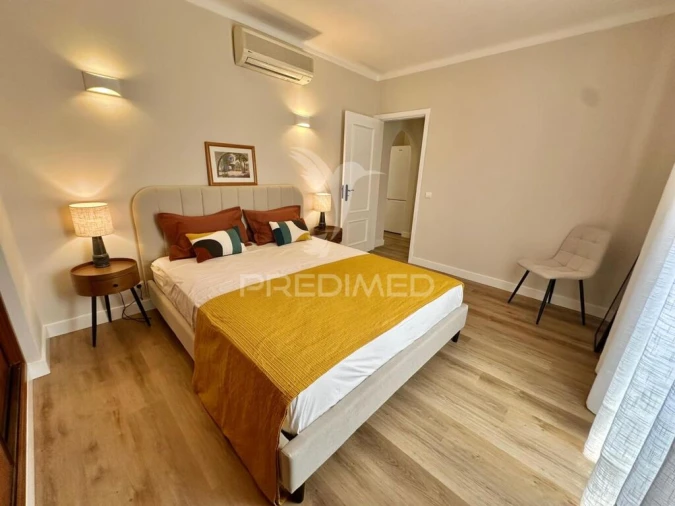 Apartamento T2 para Venda em Alvor Foto 1