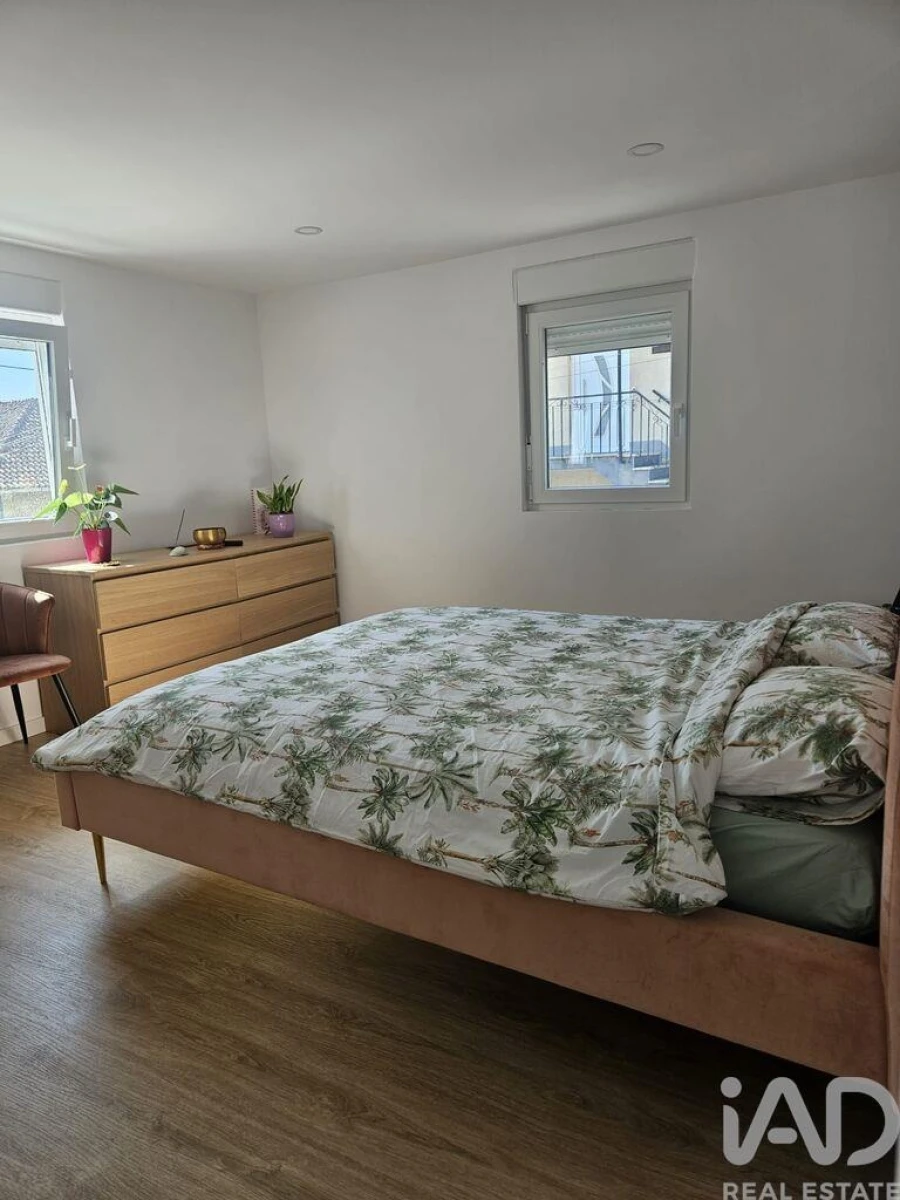 Moradia T4 para Venda em Erada Foto 12