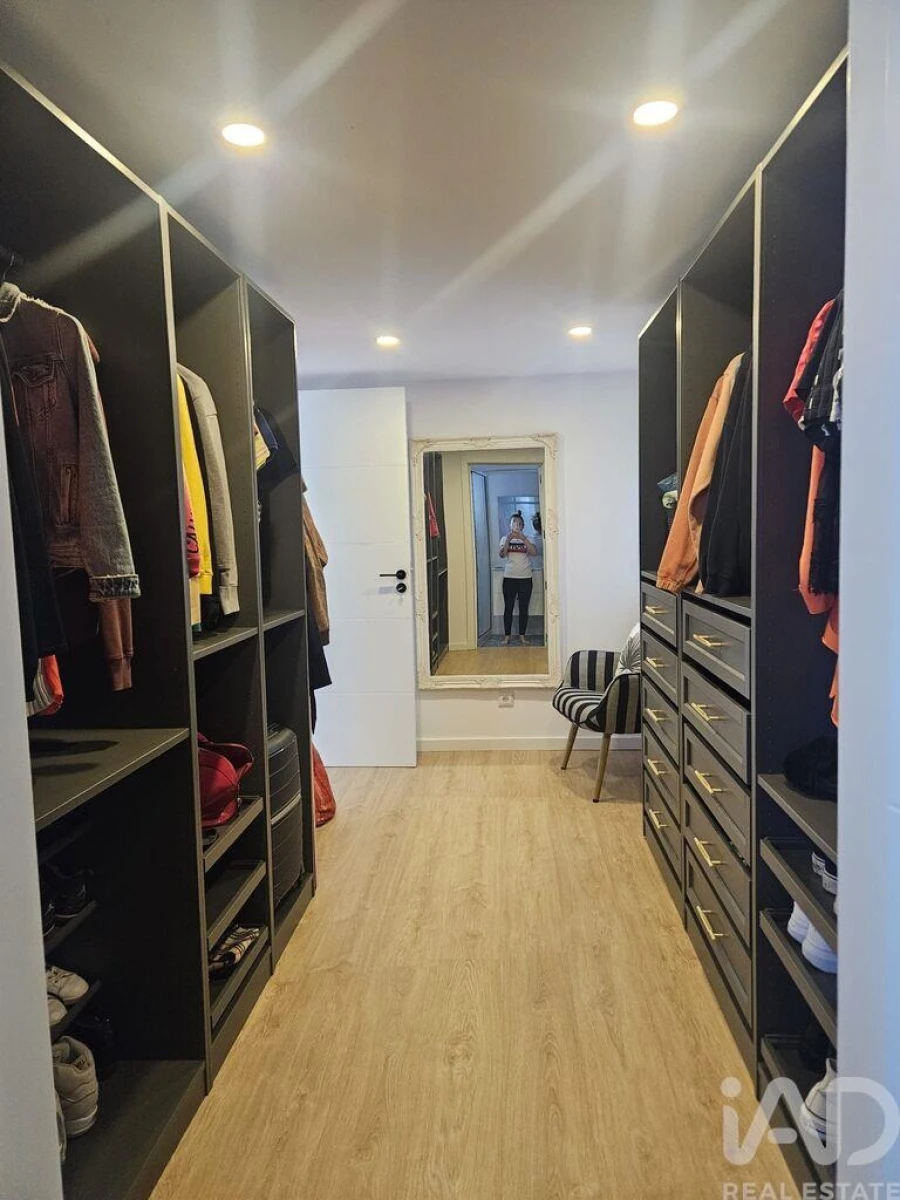 Moradia T4 para Venda em Erada Foto 6