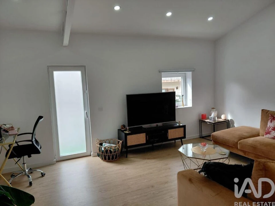 Moradia T4 para Venda em Erada Foto 9