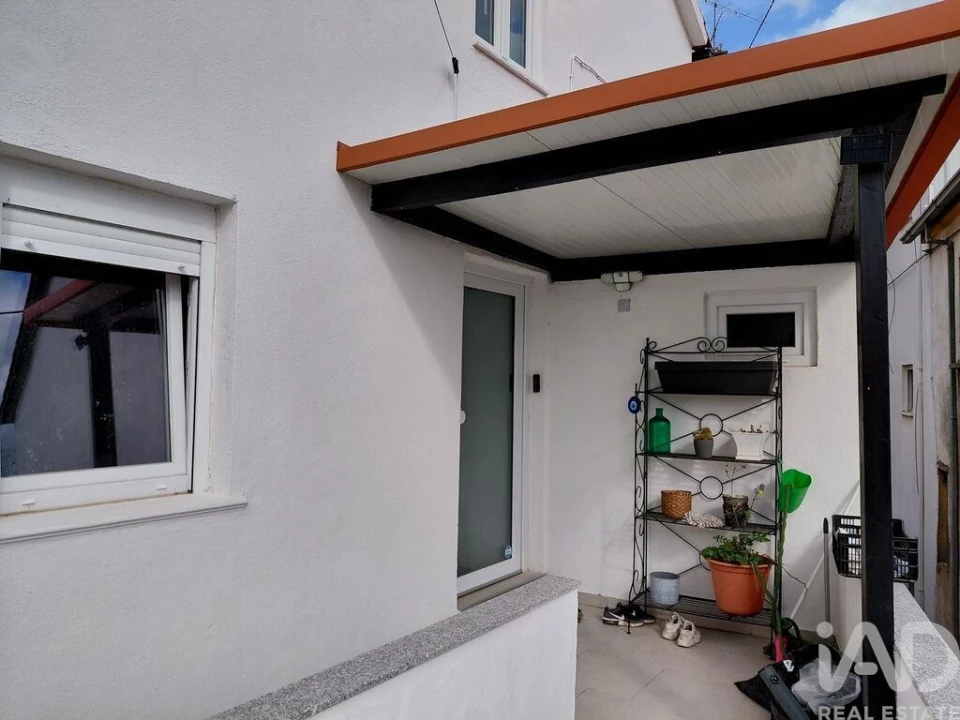 Moradia T4 para Venda em Erada Foto 23