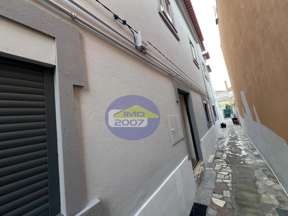 Moradia T3 para Venda em Espinho Foto 21