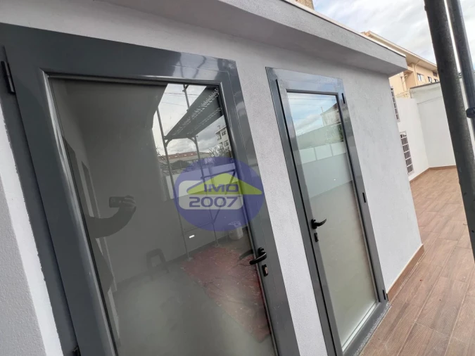 Moradia T3 para Venda em Espinho Foto 20