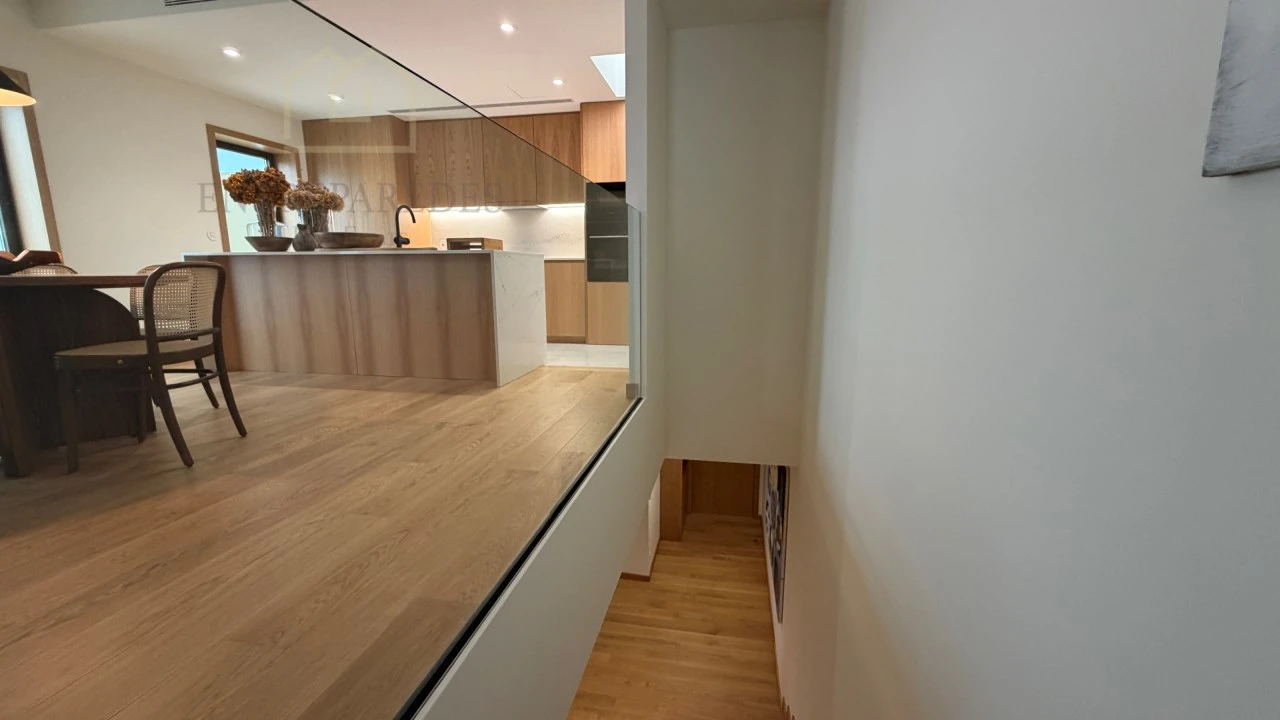 Apartamento T2 para Venda em Cedofeita, Santo Ildefonso, Sé, Miragaia, São Nicolau e Vitória Foto 30