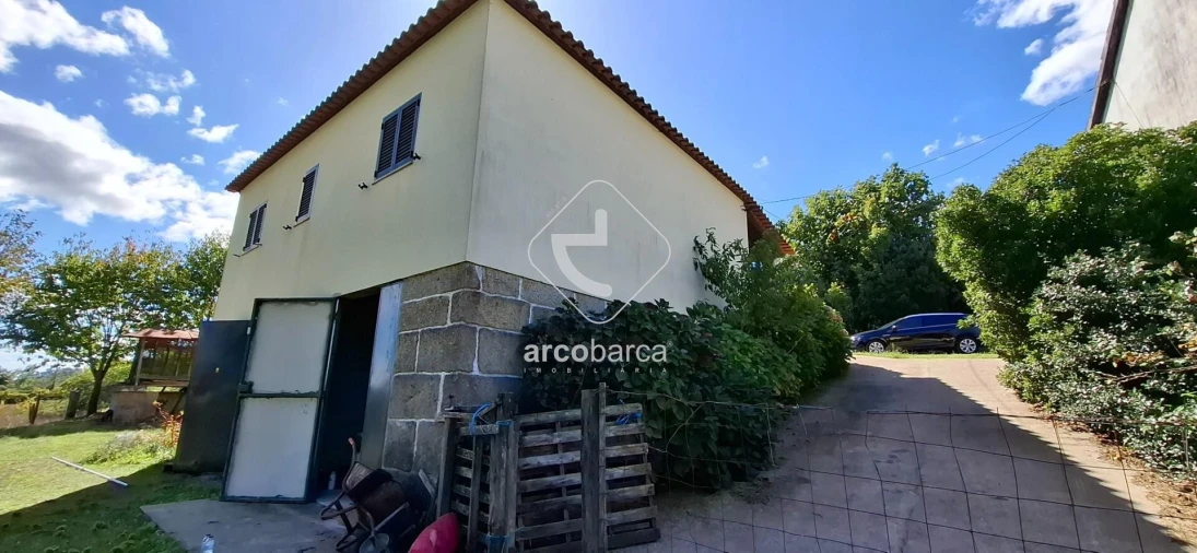 Quinta T3 para Venda em Calvelo Foto 2