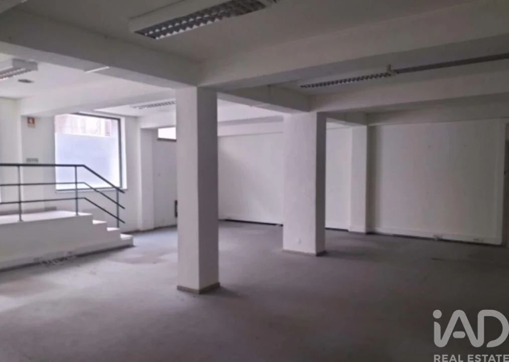 Loja para Venda em Torres Novas (Santa Maria, Salvador e Santiago) Foto 5