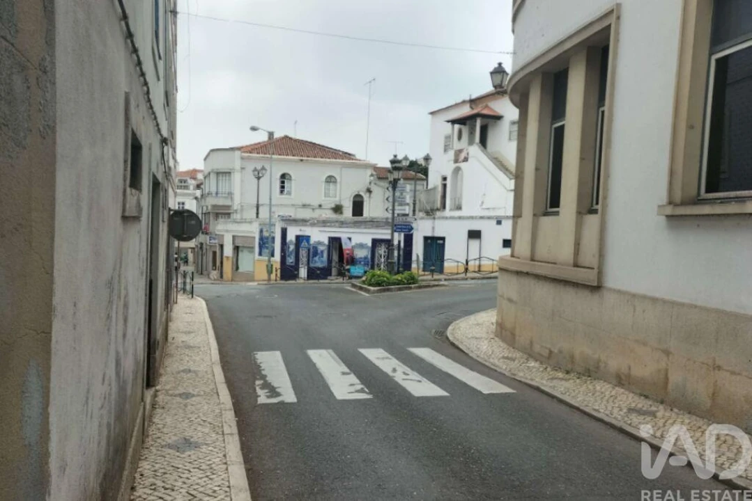Loja para Venda em Torres Novas (Santa Maria, Salvador e Santiago) Foto 8