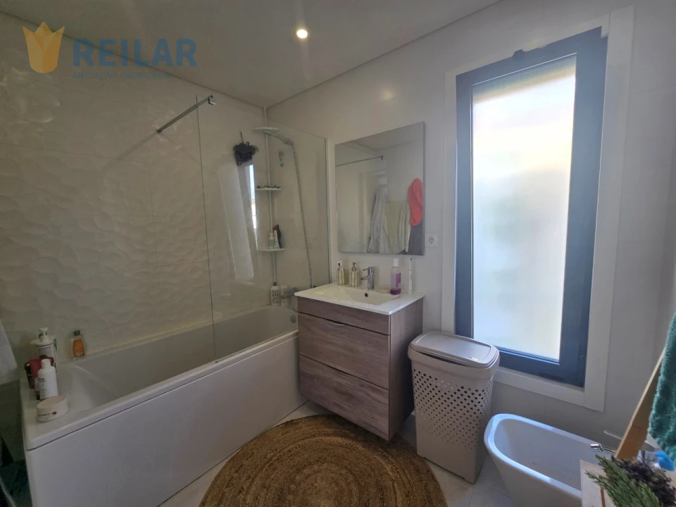 Moradia T3 para Venda em Santa Iria de Azoia, São João da Talha e Bobadela Foto 33