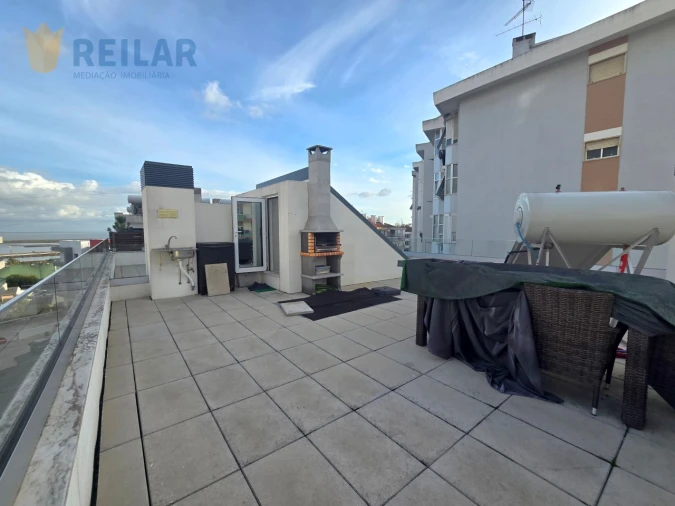 Moradia T3 para Venda em Santa Iria de Azoia, São João da Talha e Bobadela Foto 8