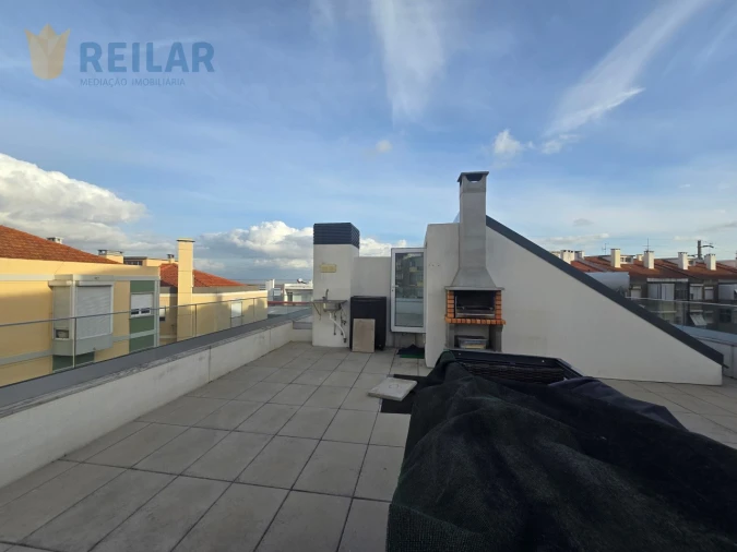 Moradia T3 para Venda em Santa Iria de Azoia, São João da Talha e Bobadela Foto 39