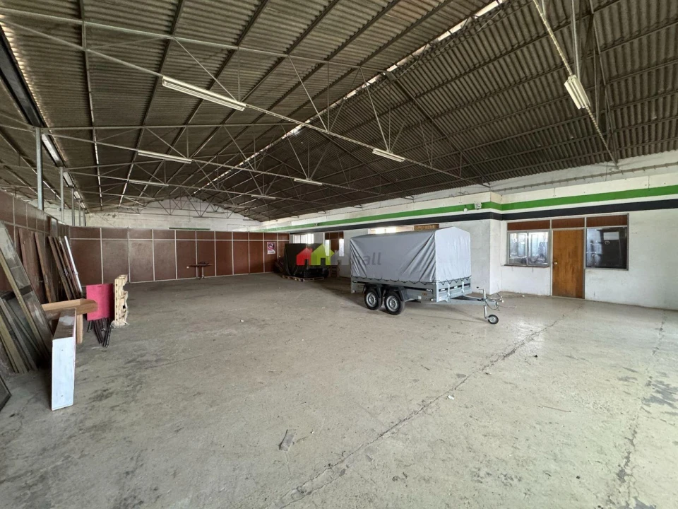 Armazém para Venda em Beja (Salvador e Santa Maria da Feira) Foto 2