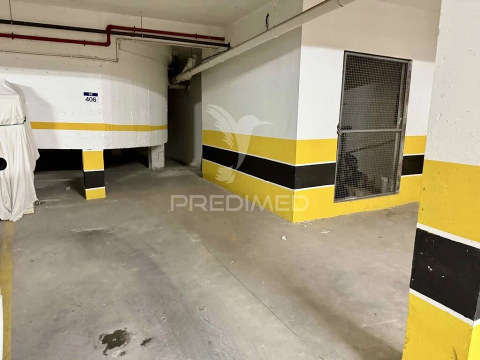 Apartamento T1 para Venda em Portimão Foto 10