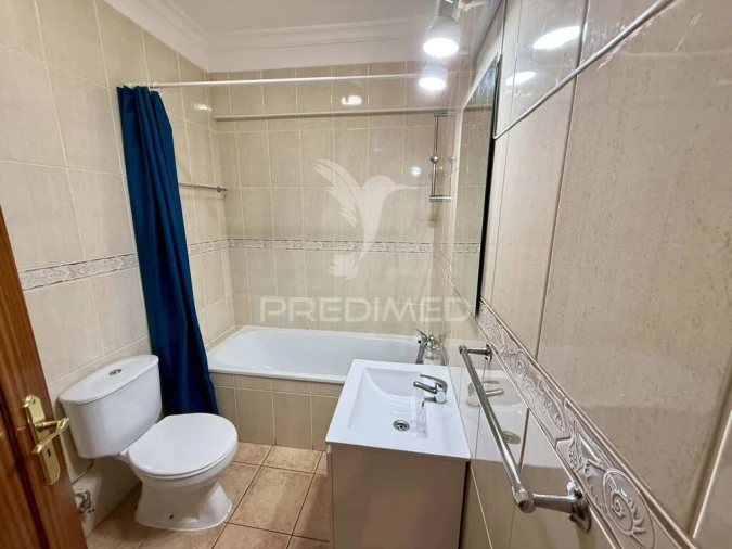 Apartamento T1 para Venda em Portimão Foto 6