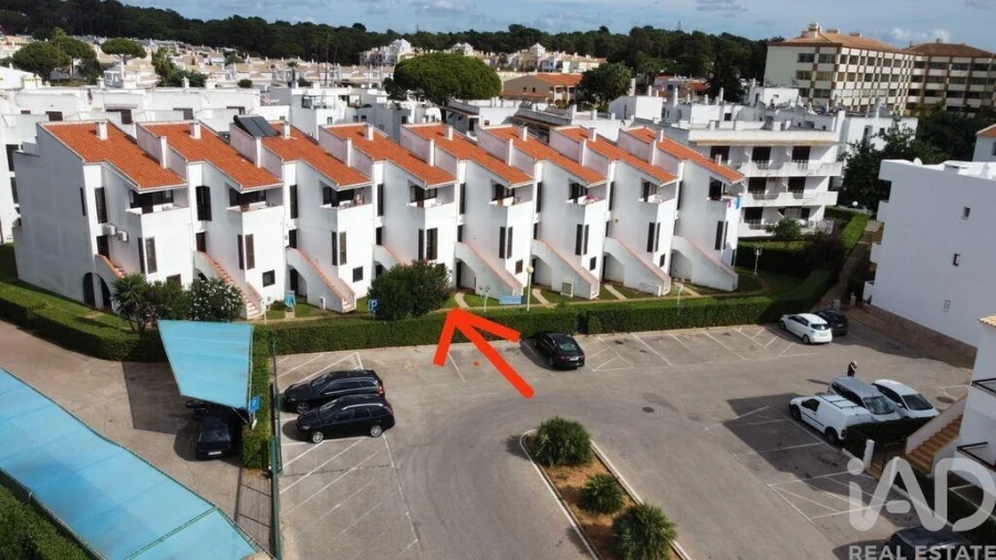 Apartamento T2 para Venda em Quarteira Foto 2