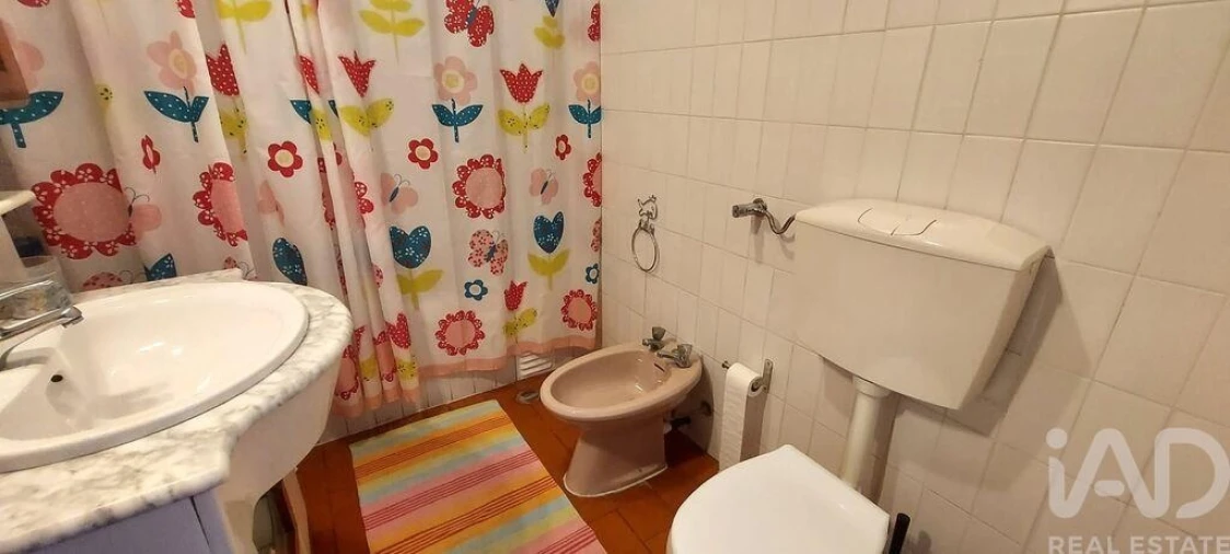 Apartamento T2 para Venda em Quarteira Foto 5