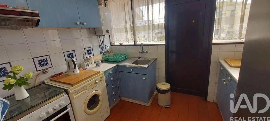 Apartamento T2 para Venda em Quarteira Foto 12