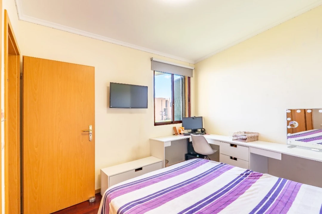 Apartamento T2 para Venda em Caniço Foto 15