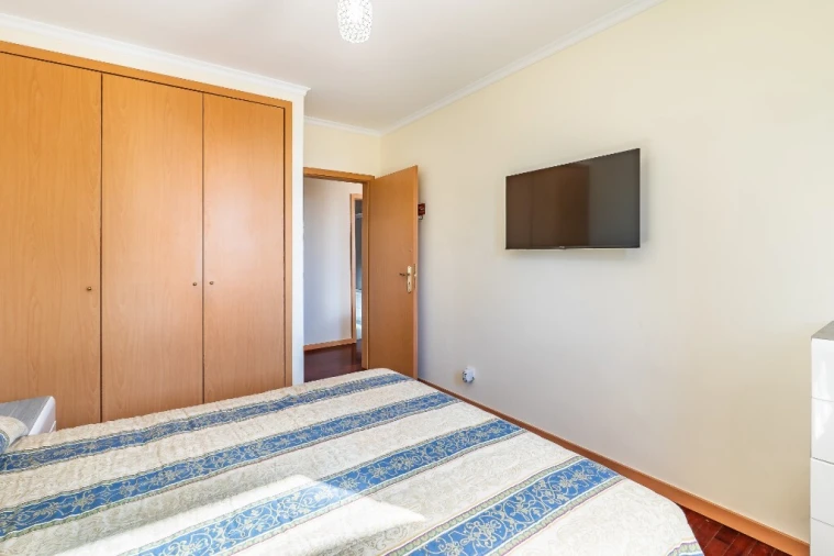 Apartamento T2 para Venda em Caniço Foto 17