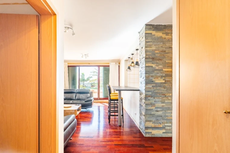 Apartamento T2 para Venda em Caniço Foto 1