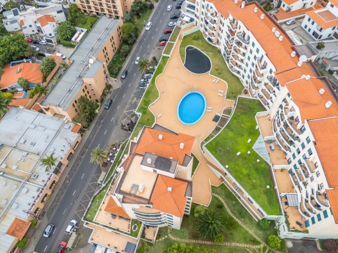 Apartamento T2 para Venda em Caniço Foto 76
