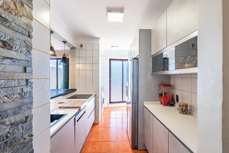 Apartamento T2 para Venda em Caniço Foto 30