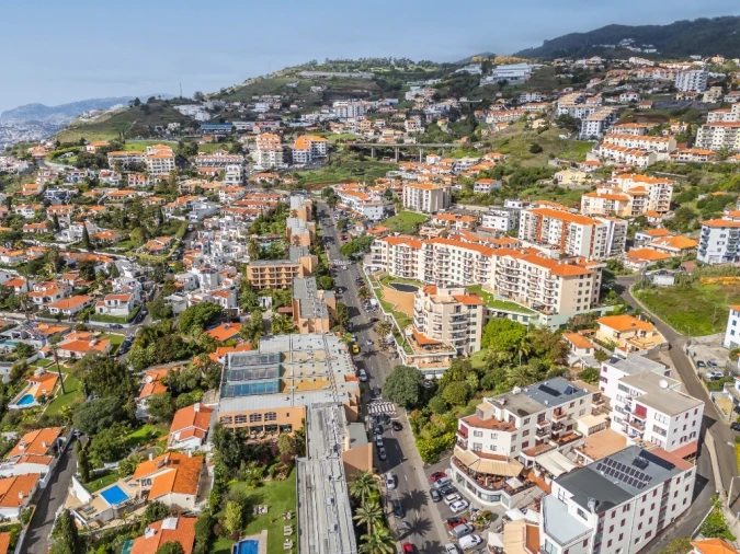 Apartamento T2 para Venda em Caniço Foto 55