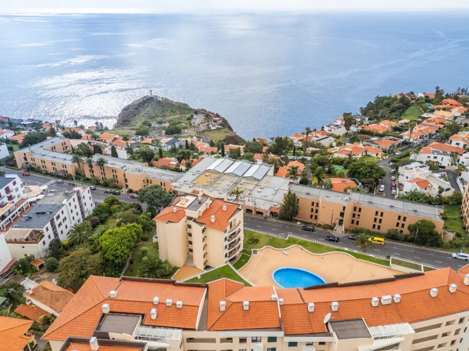 Apartamento T2 para Venda em Caniço Foto 65