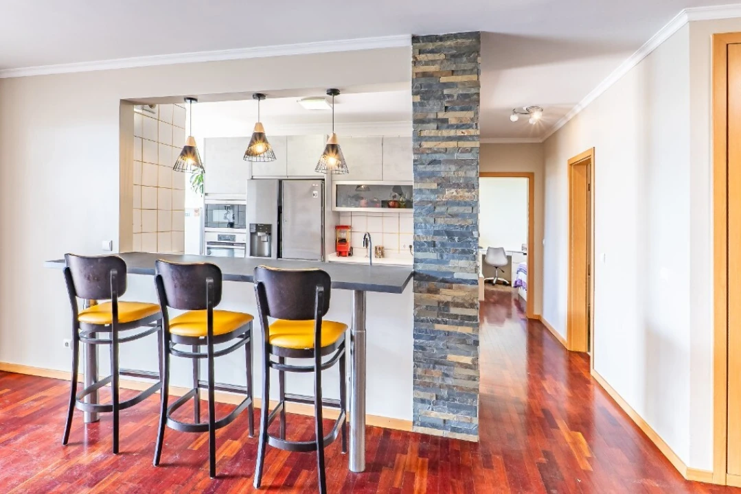 Apartamento T2 para Venda em Caniço Foto 32