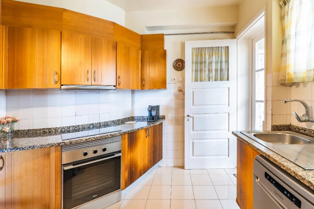 Moradia T3 para Venda em São Roque Foto 34