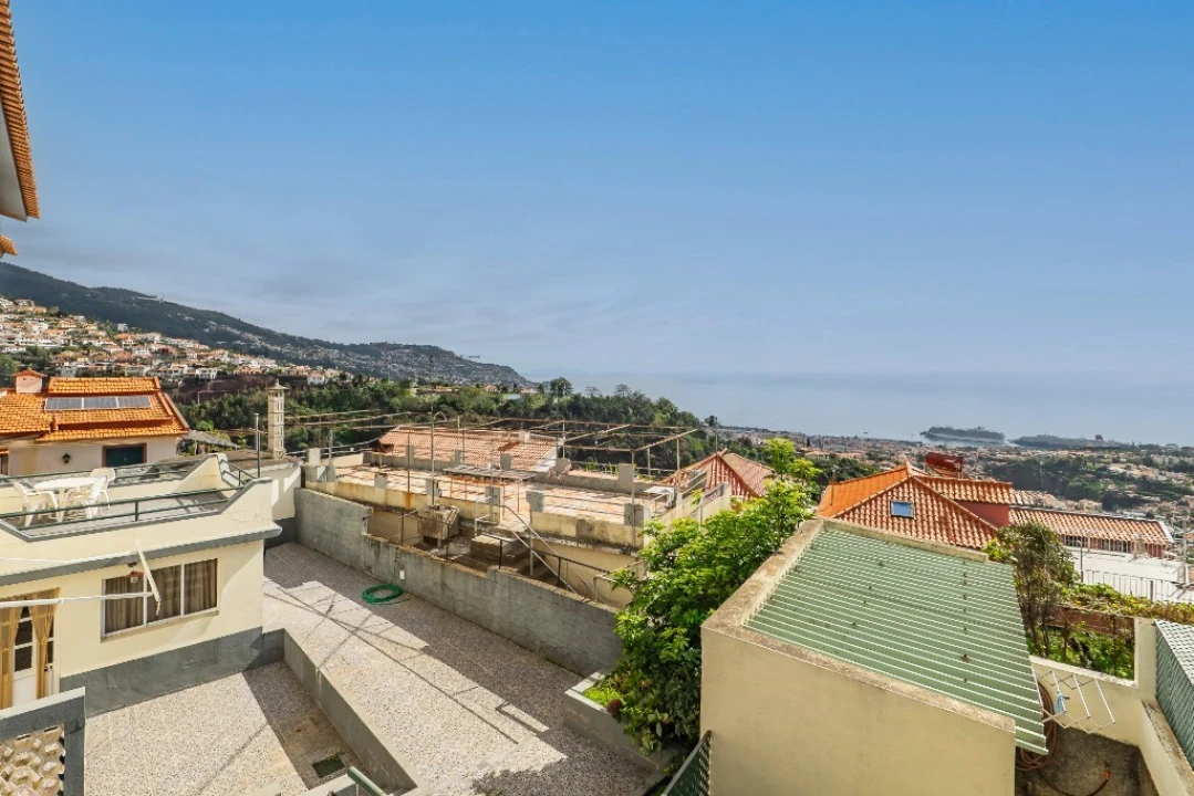 Moradia T3 para Venda em São Roque Foto 58