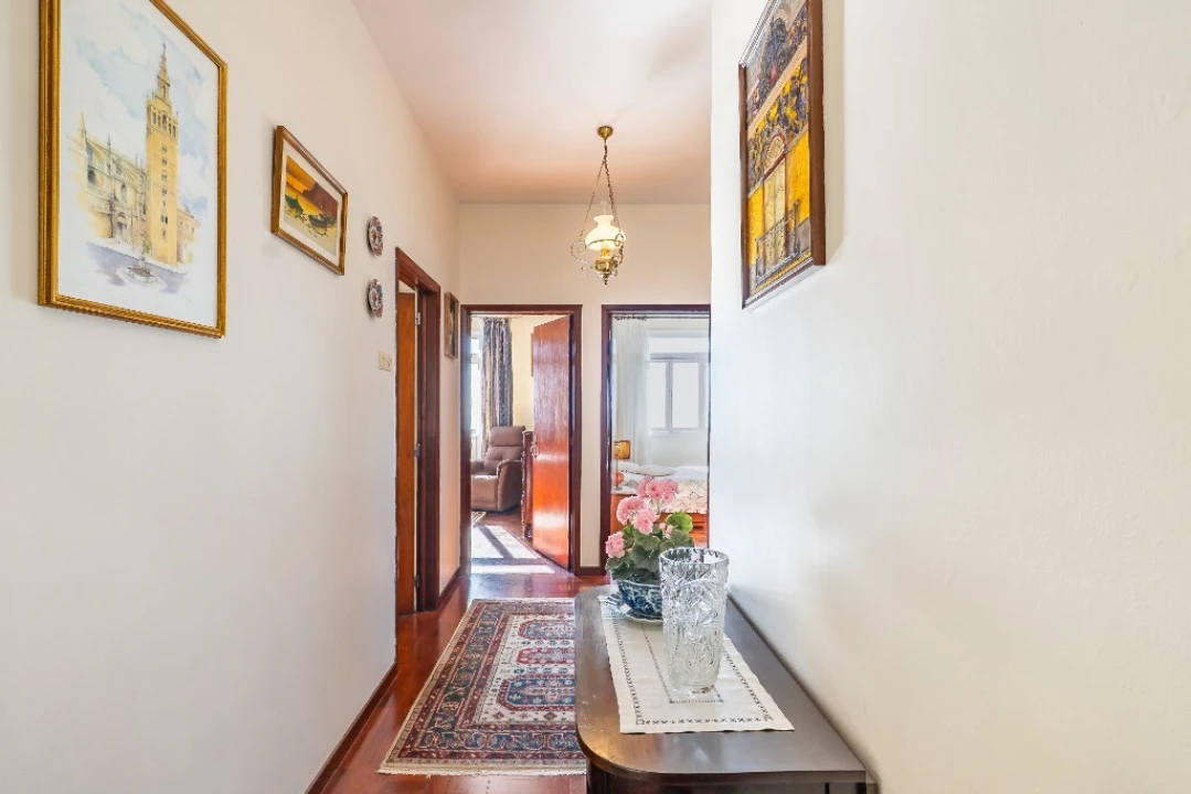 Moradia T3 para Venda em São Roque Foto 3