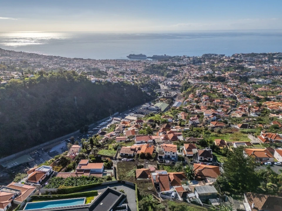 Moradia T3 para Venda em São Roque Foto 75