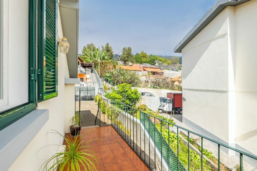 Moradia T3 para Venda em São Roque Foto 59