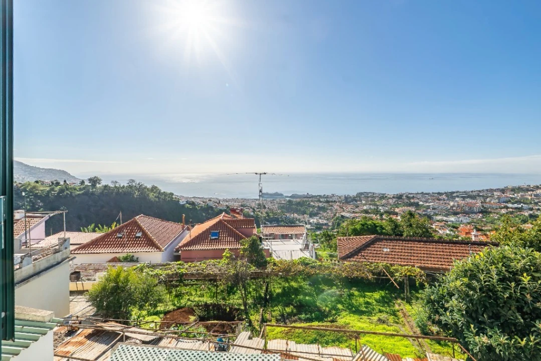 Moradia T3 para Venda em São Roque Foto 13