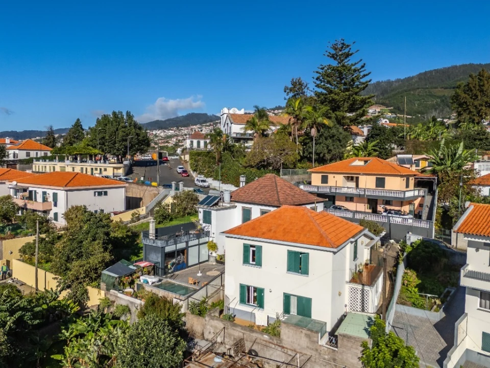 Moradia T3 para Venda em São Roque Foto 84