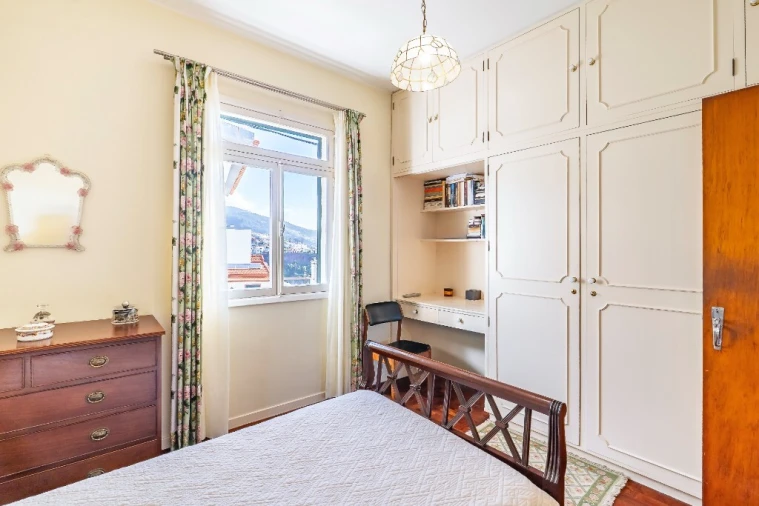 Moradia T3 para Venda em São Roque Foto 7