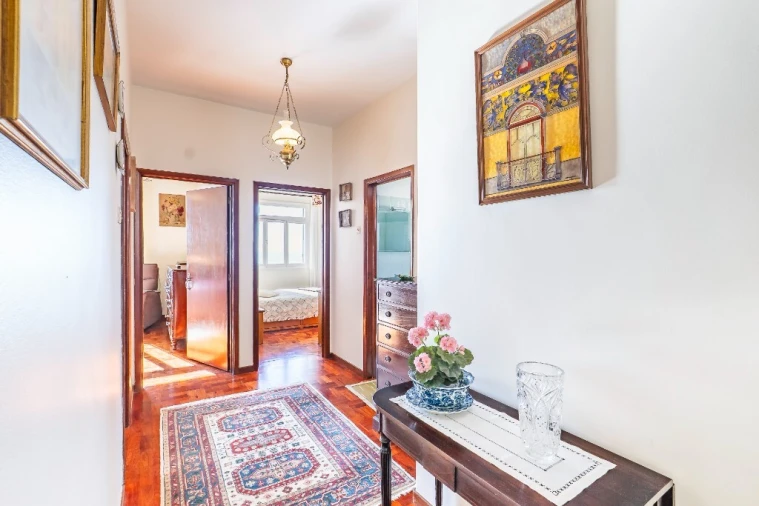 Moradia T3 para Venda em São Roque Foto 5