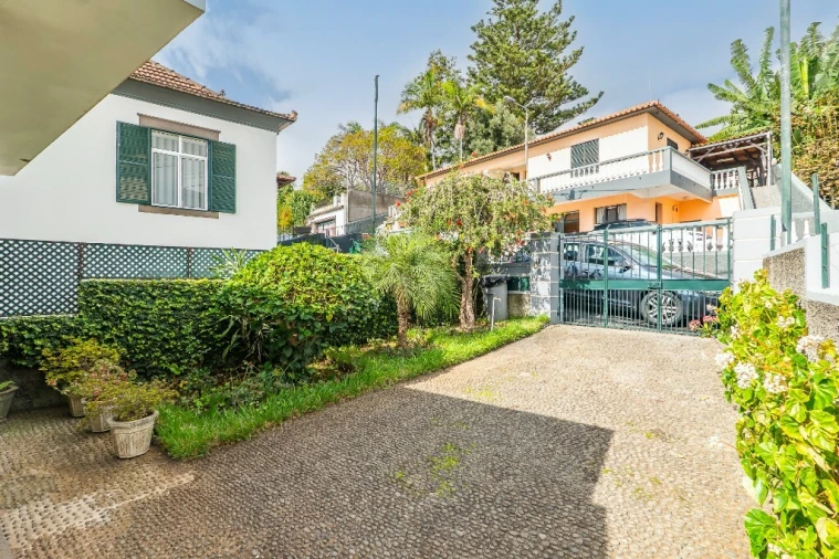 Moradia T3 para Venda em São Roque Foto 61