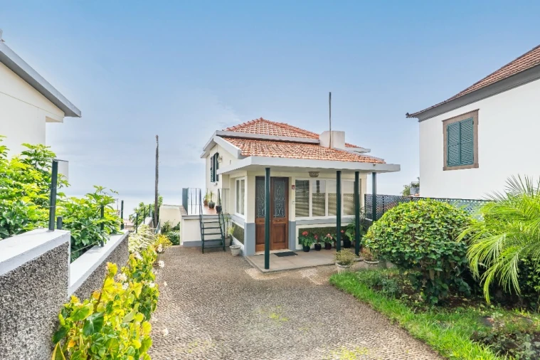 Moradia T3 para Venda em São Roque Foto 63