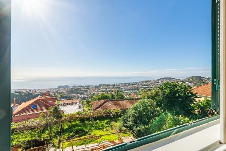 Moradia T3 para Venda em São Roque Foto 14