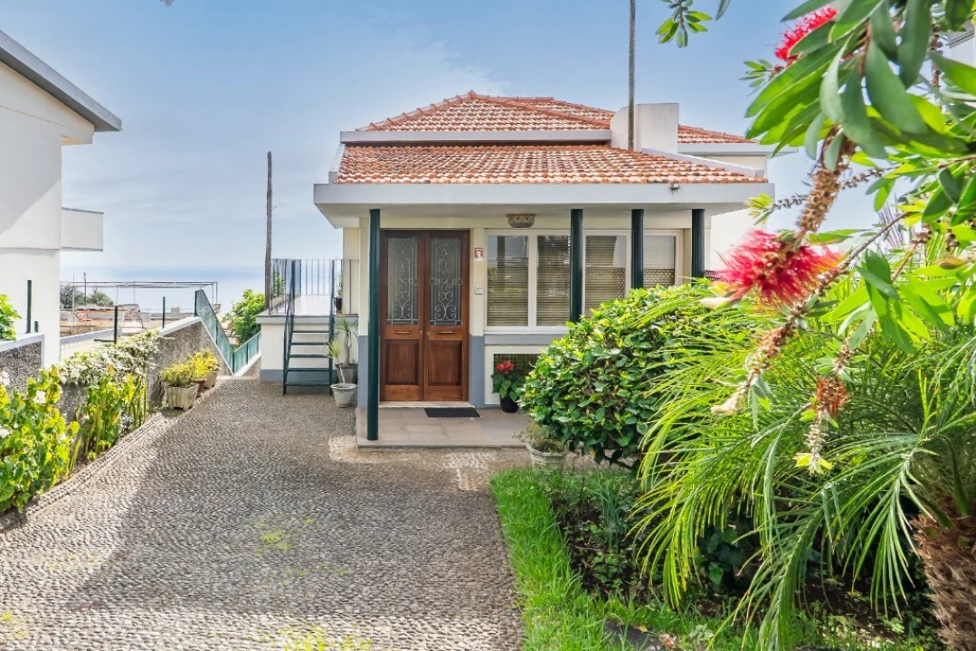 Moradia T3 para Venda em São Roque Foto 62