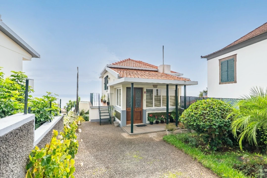 Moradia T3 para Venda em São Roque Foto 63