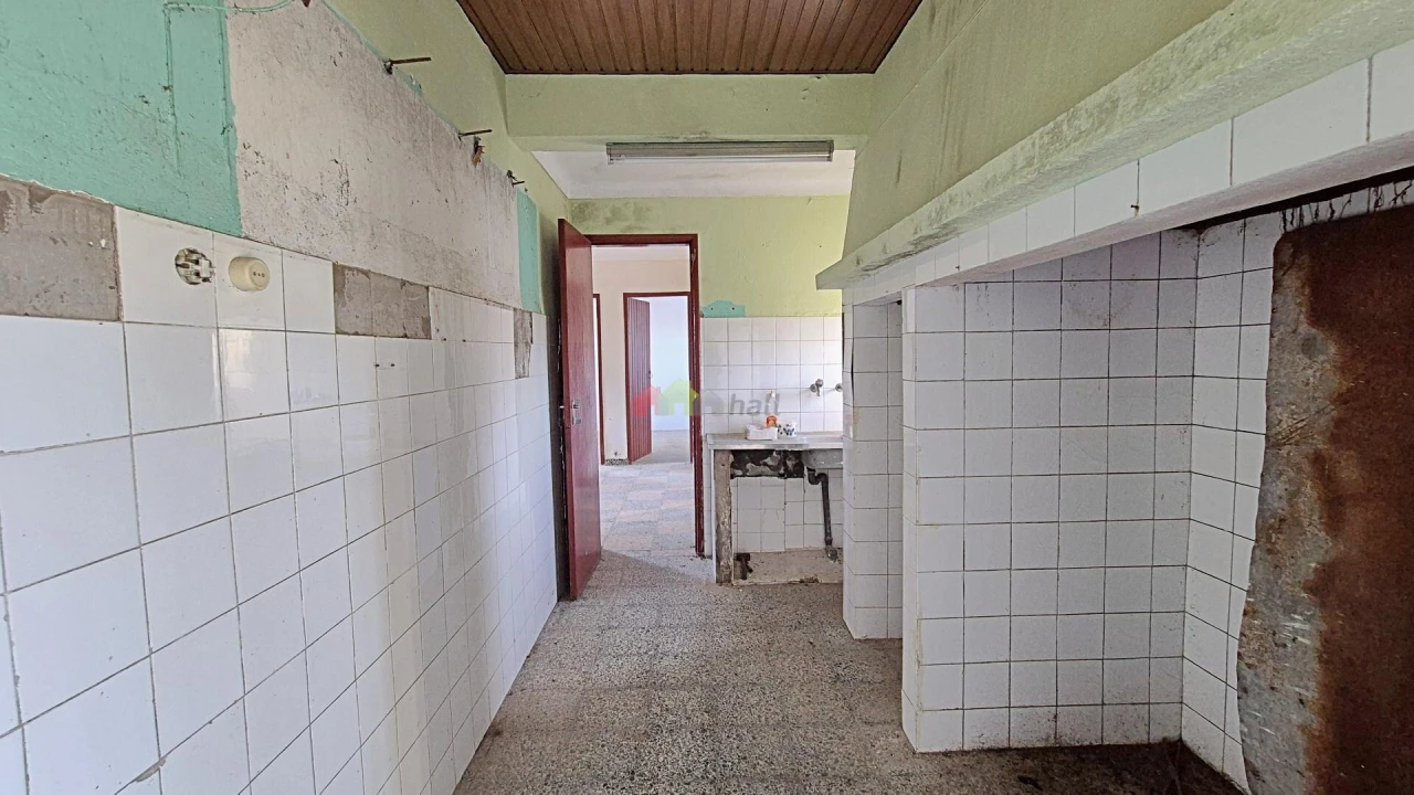 Moradia T2 para Venda em Mora Foto 12