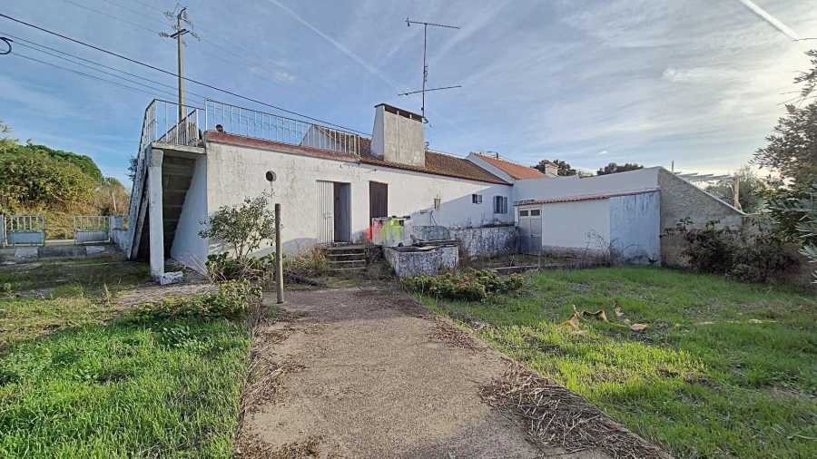 Moradia T2 para Venda em Mora Foto 8