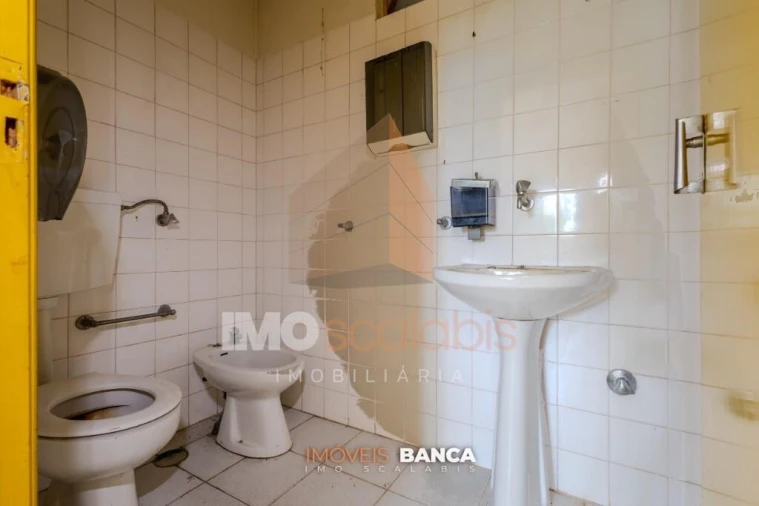 Armazém para Venda em Parreira e Chouto Foto 18