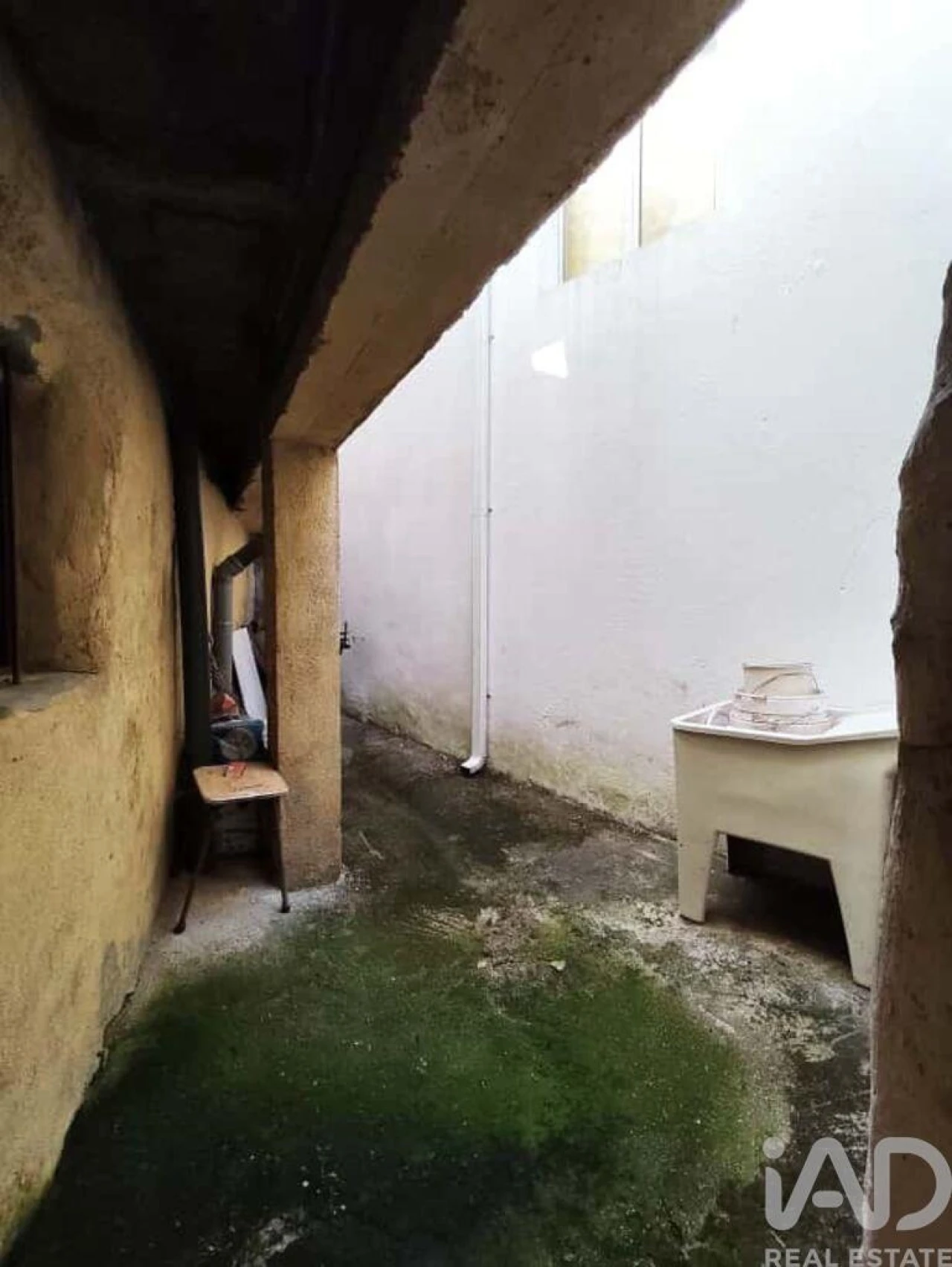 Moradia T3 para Venda em Quadrazais Foto 23