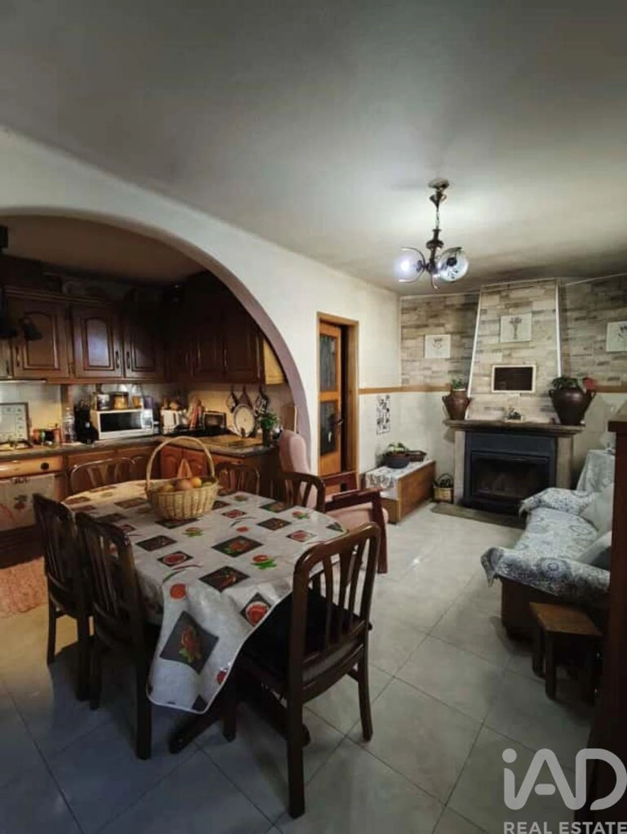 Moradia T3 para Venda em Quadrazais Foto 3