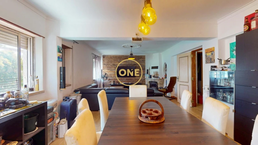 Apartamento T4 para Venda em Carregado e Cadafais Foto 9